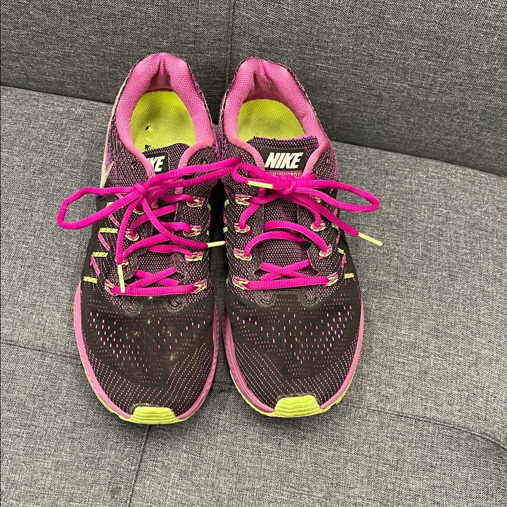 Nike Zoom Vomero 10 ladies 9.5